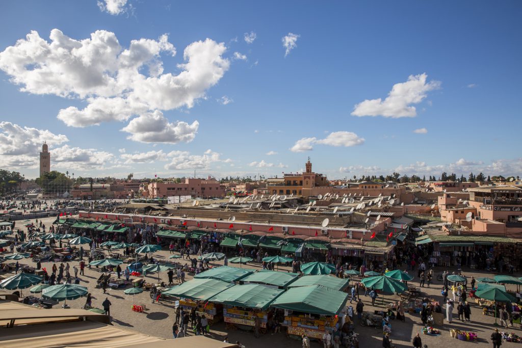 Det häftiga torget Djemaa El Fna