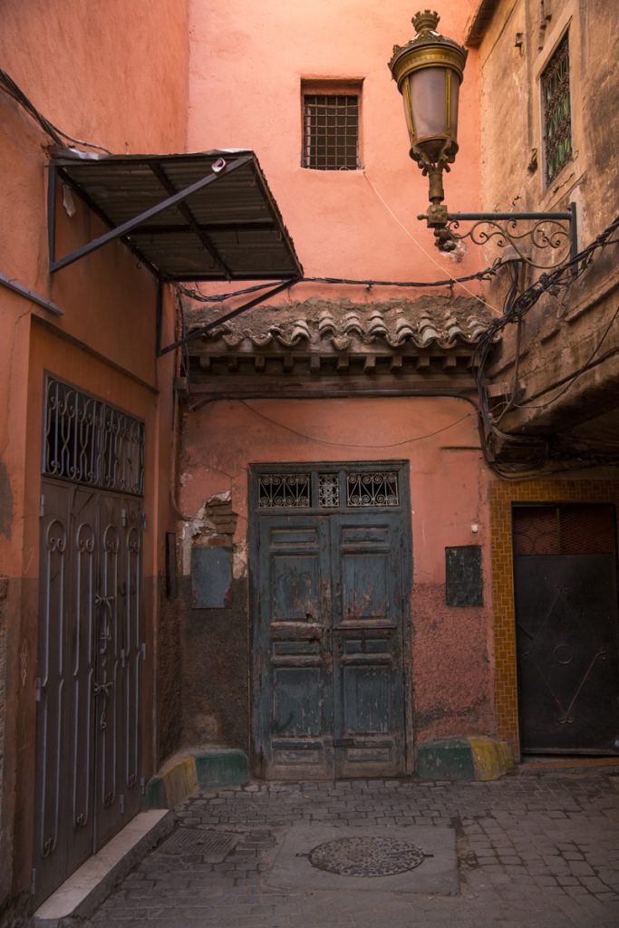 En och annan mindre vacker port finns det också i Marrakech