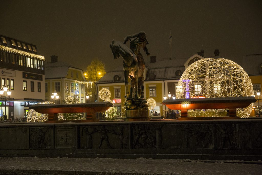 Folke Filbyter njuter at Stad i Ljus