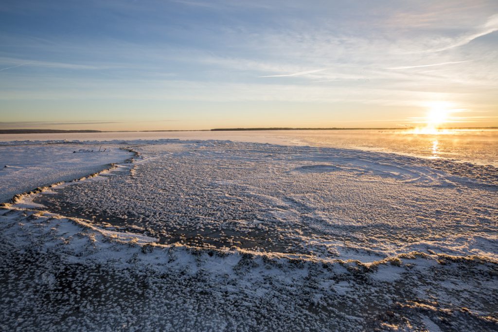 Soluppgång över Roxen en januarimorgon