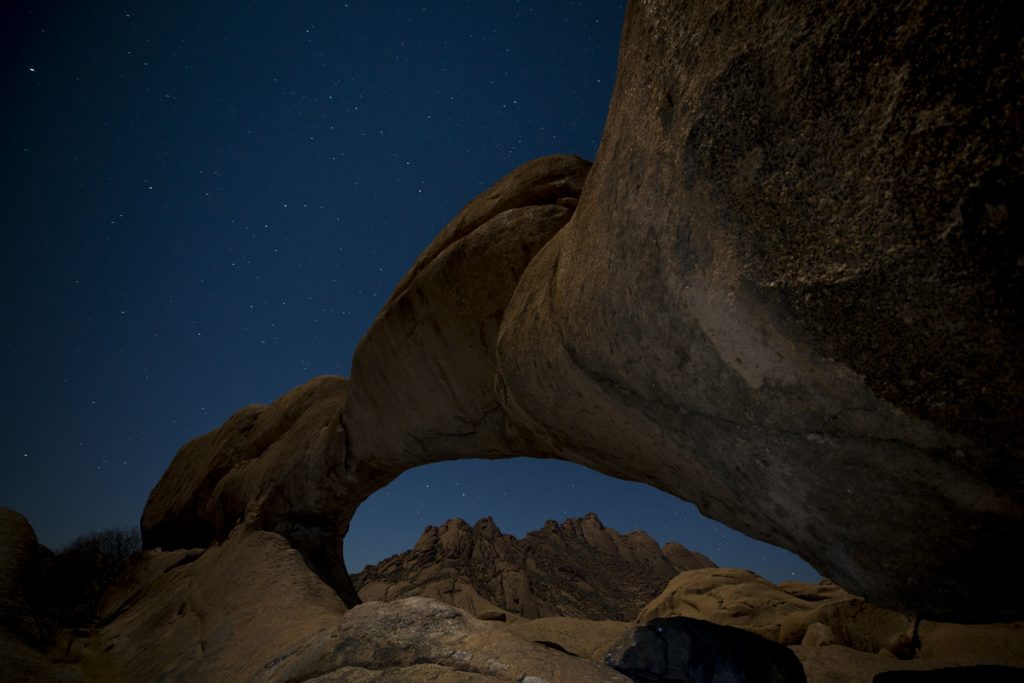 En av många nätter med fantastiska stjärnhimlar i Namibia