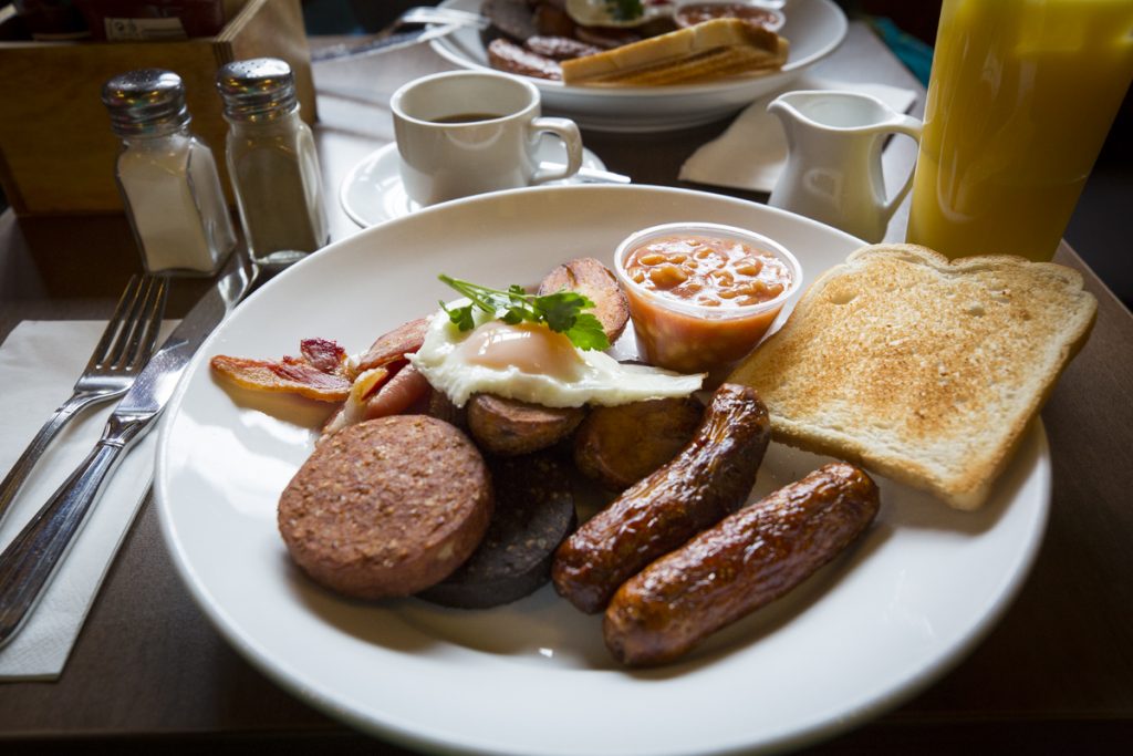 En full Irish breakfast är ett måste när man besöker denna ö