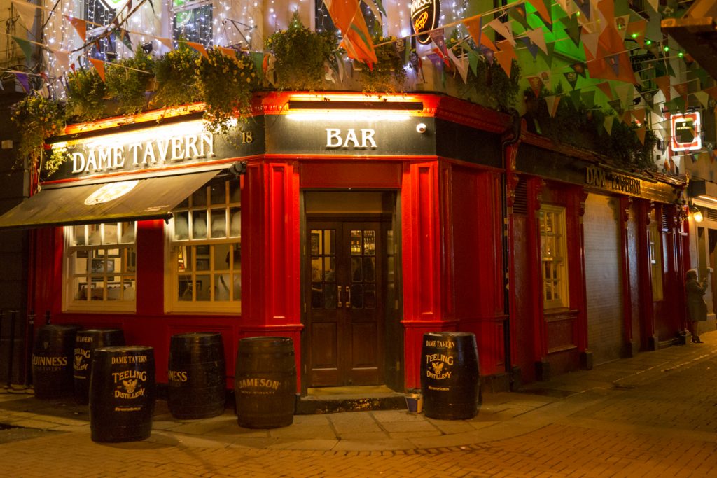 1. Dame Tavern