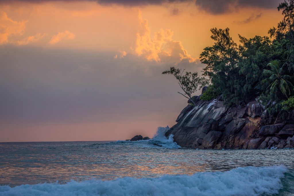 Sista kvällen på Seychellerna bjuder på spektakulär himmel